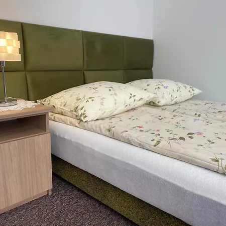 Goscinne Jolka Quarto em Acomodações Particulares *