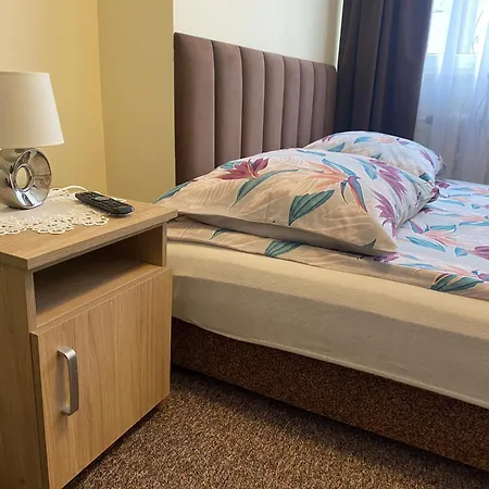 Goscinne Jolka Quarto em Acomodações Particulares *